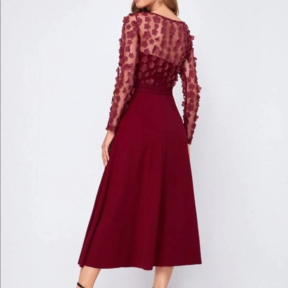 Long sleeve 3D appliques mesh bodice dress NEW - Picture 5 of 5